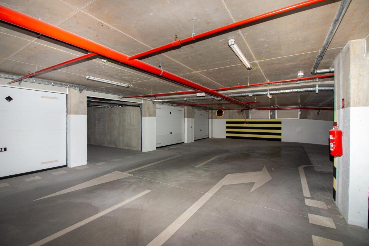 Sky Di Mare - Free Private Garage Apartment Split Exterior photo